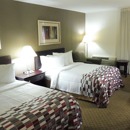 Red Roof Inn Plus Newark Liberty Airport - Carteret Eksteriør billede
