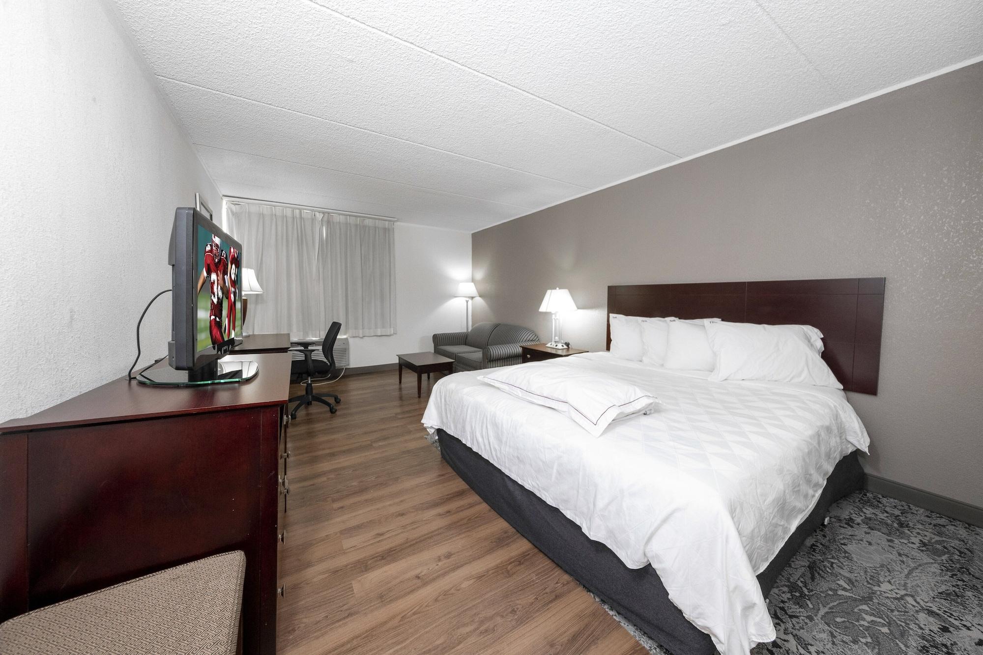 Red Roof Inn Plus Newark Liberty Airport - Carteret Eksteriør billede