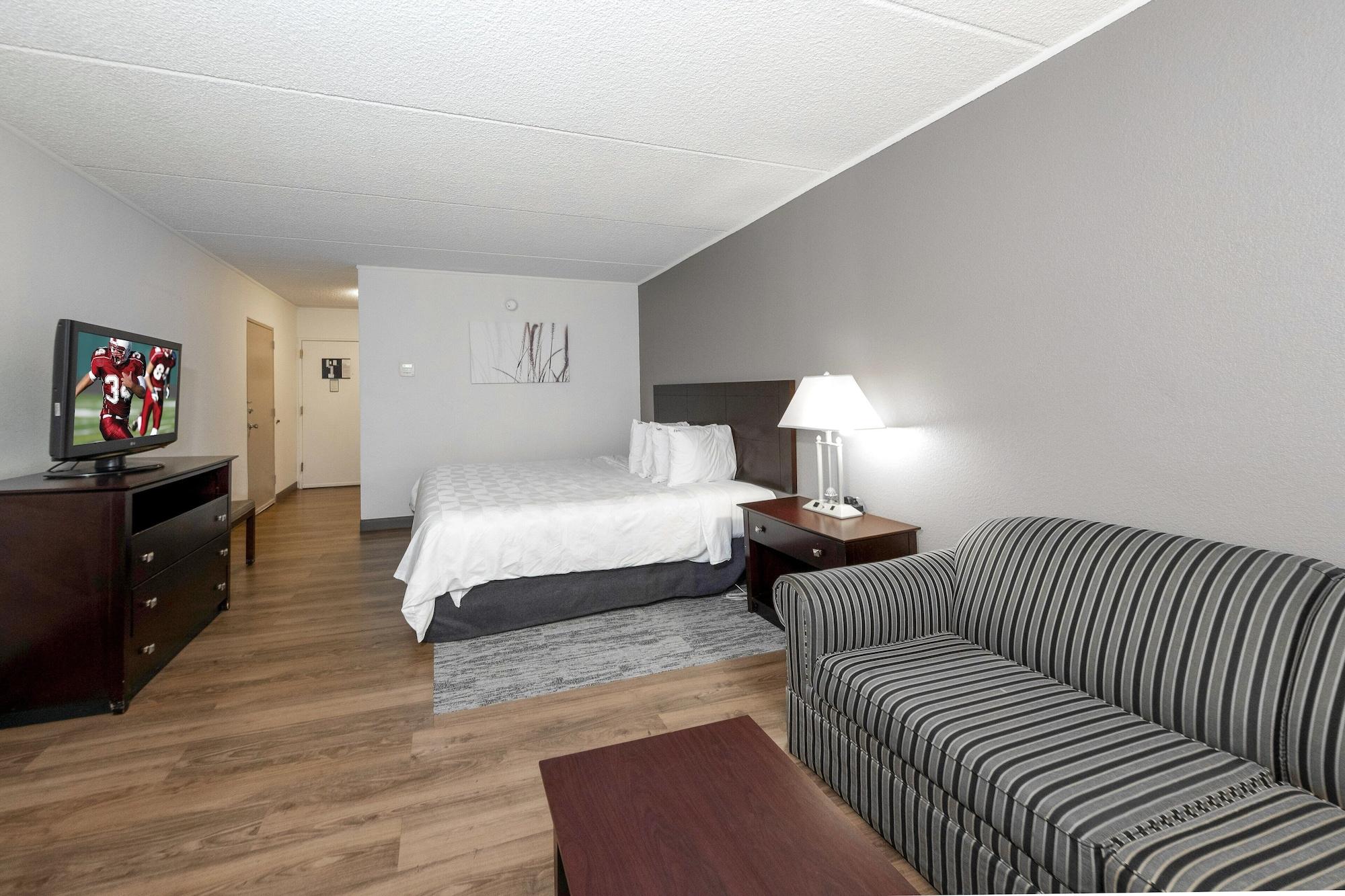 Red Roof Inn Plus Newark Liberty Airport - Carteret Eksteriør billede